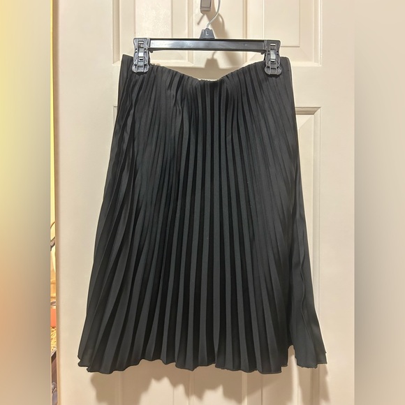 J Crew Accordian Pleated Black Womens Skirt Size XXS - Picture 1 of 3